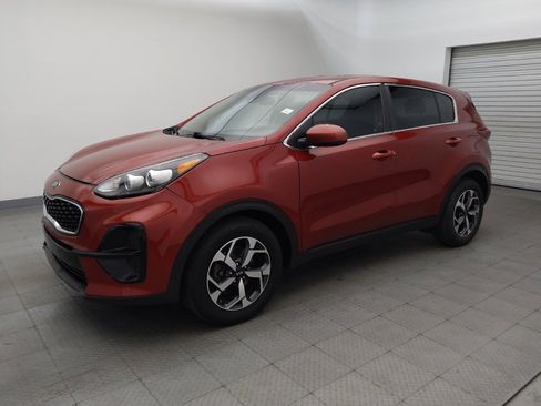 Used 2021 Kia Sportage LX FWD image 2