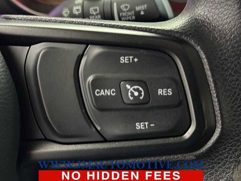 Used 2019 Jeep Wrangler Sport AWD/4WD image 41
