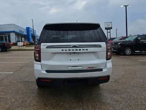 Used 2022 Chevrolet Suburban RST w/ Luxury Package image 6