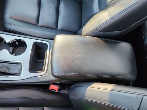 Used 2022 Jeep Grand Cherokee Limited w/ Tech Group image 20