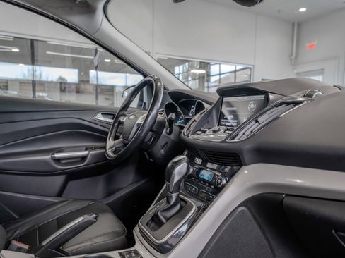 Used 2013 Ford Escape SEL image 18