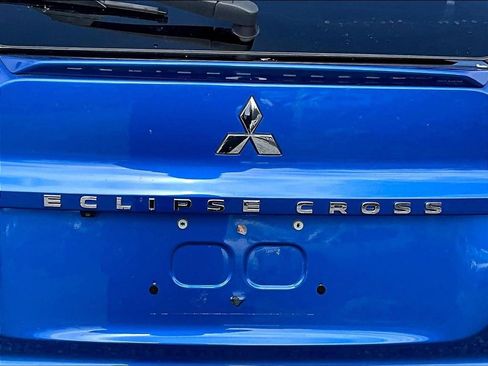 Used 2023 Mitsubishi Eclipse Cross SE image 8