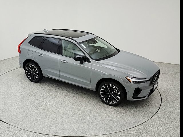 New 2026 Volvo XC60 T8 Ultra w/ Protection Package Premier AWD/4WD image 15