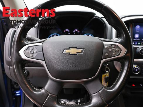 Used 2022 Chevrolet Colorado LT RWD image 10