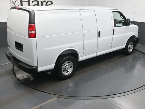 New 2026 Chevrolet Express 2500 w/ Driver Convenience Package RWD image 18