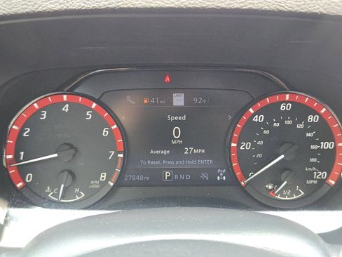 Certified 2024 Nissan Frontier PRO-4X w/ Pro Premium Package AWD/4WD image 11