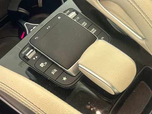 Used 2023 Mercedes-Benz GLE 450 4MATIC image 7