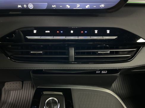 New 2026 Buick Enclave Preferred w/ Power Package image 53