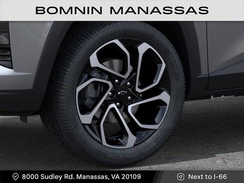 New 2026 Chevrolet Trax RS FWD image 9