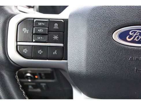 Used 2023 Ford Expedition Limited RWD image 18