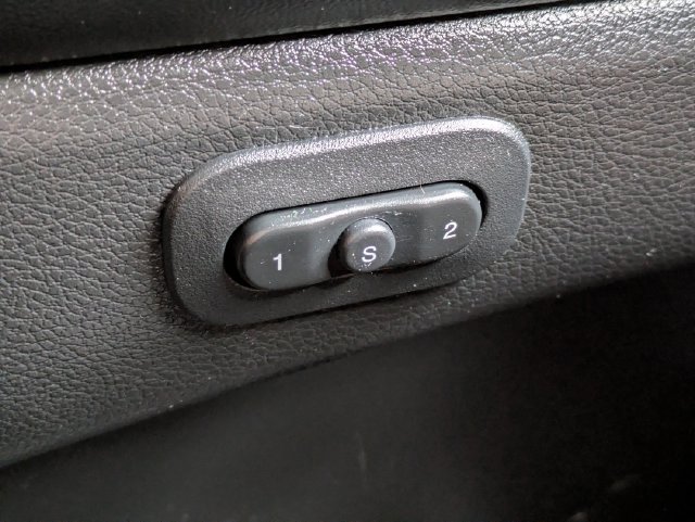 Certified 2022 Jeep Grand Cherokee Limited RWD image 19