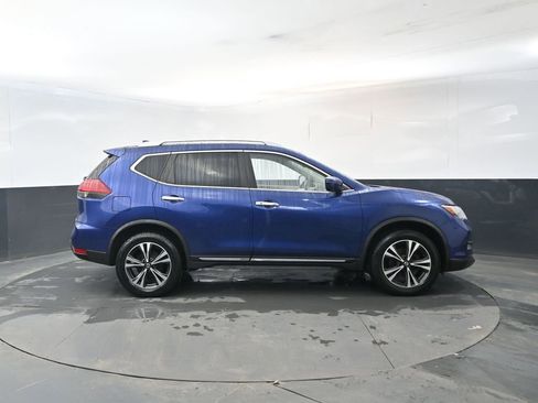 Used 2018 Nissan Rogue SL image 6