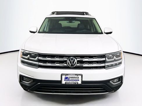 Used 2019 Volkswagen Atlas SEL Premium image 2