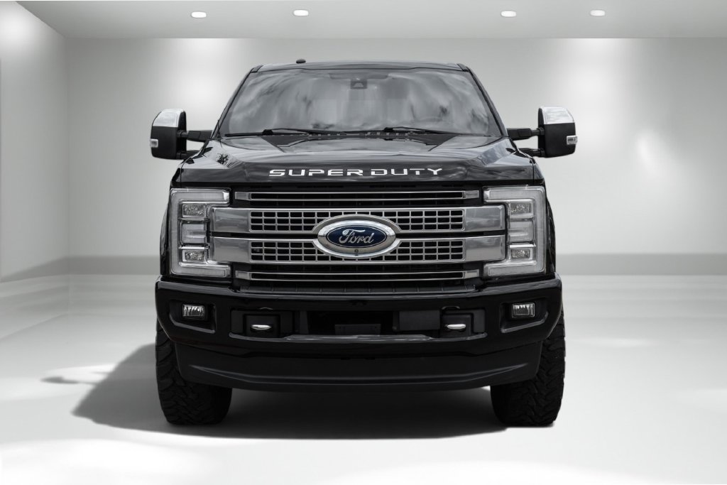 Used 2017 Ford F250 Platinum w/ Platinum Ultimate Package AWD/4WD image 5