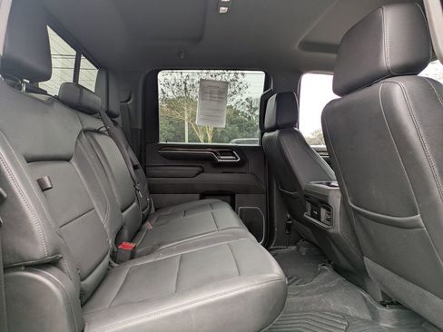 Used 2024 Chevrolet Silverado 3500 LT w/ Convenience Package image 30