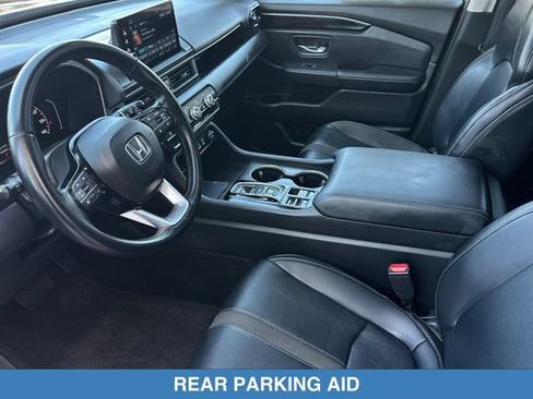 Certified 2024 Honda Pilot Touring image 12