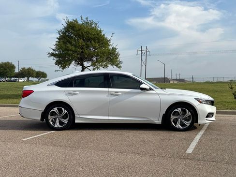 Used 2020 Honda Accord EX-L image 5