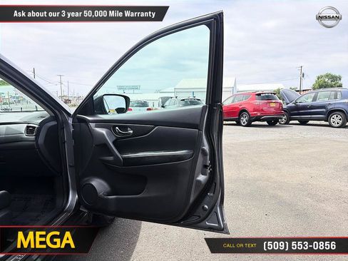 Used 2017 Nissan Rogue SV FWD image 24