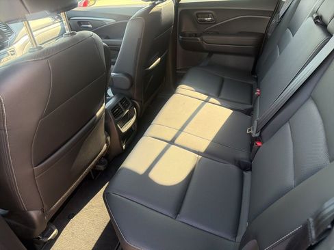 Used 2023 Honda Ridgeline RTL-E image 18