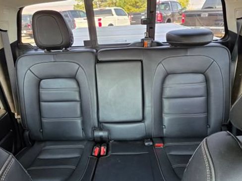 Used 2021 GMC Canyon Denali AWD/4WD image 7