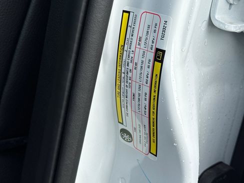 New 2026 RAM 2500 Tradesman image 25