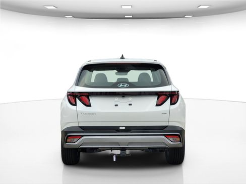 New 2026 Hyundai Tucson SE image 10
