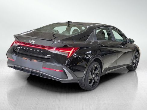 New 2026 Hyundai Elantra Sport image 6