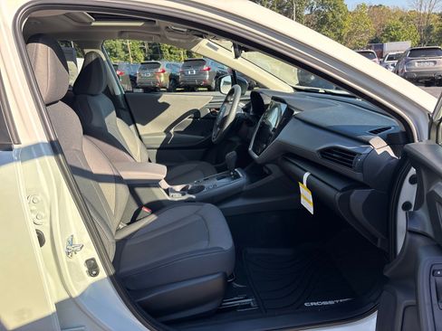 Certified 2025 Subaru Crosstrek 2.0i Premium AWD/4WD image 43