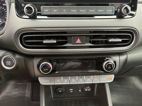 Used 2023 Hyundai Kona SEL w/ Convenience Package image 33