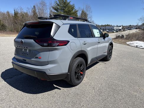 New 2026 Nissan Rogue SV w/ Rock Creek Premium Package AWD/4WD image 5