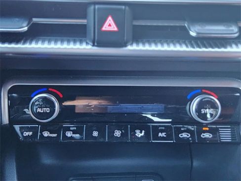 Used 2024 Kia K5 GT-Line w/ GT-Line Premium Package image 14