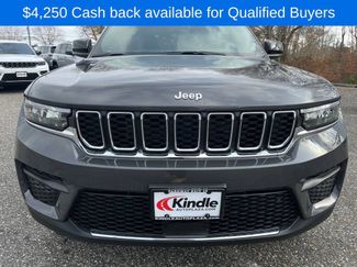 New 2025 Jeep Grand Cherokee Laredo X w/ Luxury Tech Group I video 2
