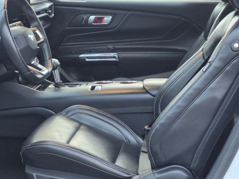 Used 2024 Ford Mustang Premium image 15