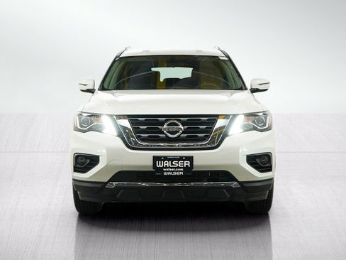 Used 2019 Nissan Pathfinder S AWD/4WD image 8