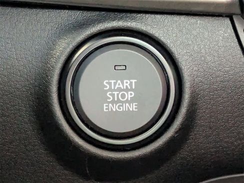 Used 2025 MAZDA MAZDA3 s image 31