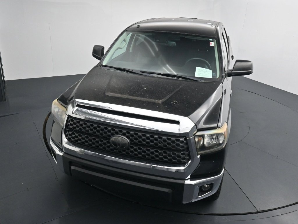 Used 2018 Toyota Tundra SR5 w/ SR5 Upgrade Package AWD/4WD image 11