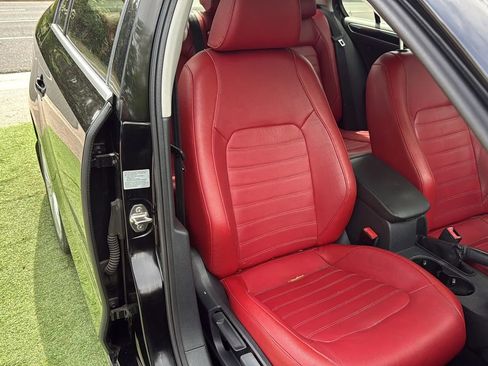 Used 2015 Volkswagen Jetta SEL FWD image 23