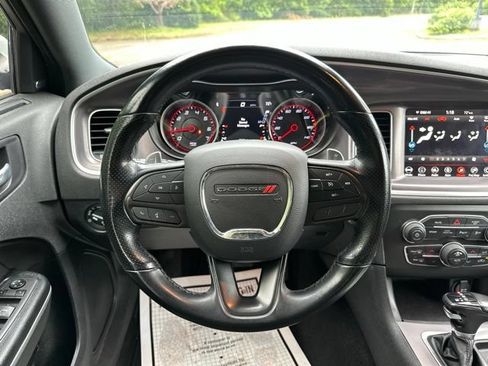 Used 2022 Dodge Charger GT RWD image 12