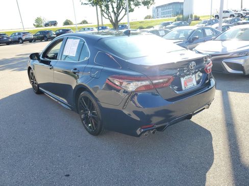 Certified 2021 Toyota Camry XSE FWD image 3
