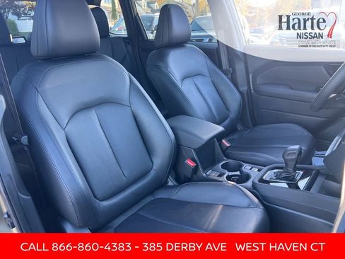 Used 2025 Subaru Forester Limited AWD/4WD image 16