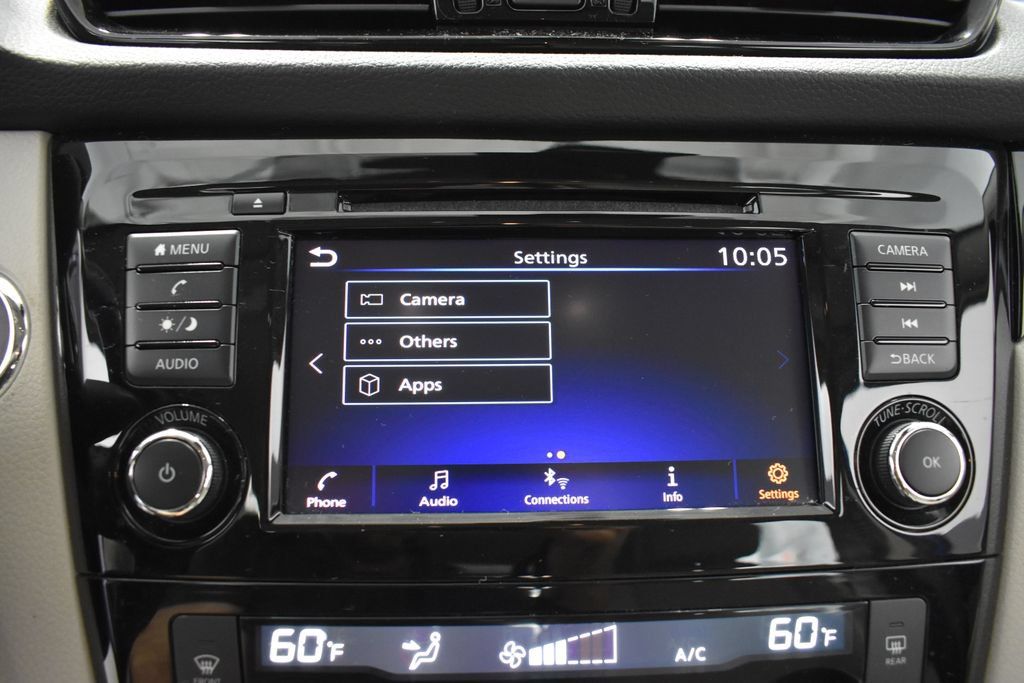 Used 2021 Nissan Rogue Sport SV AWD/4WD image 23