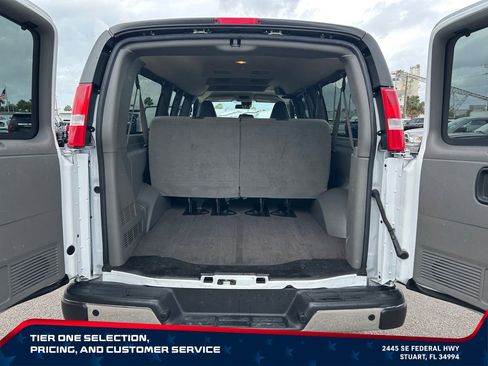 Used 2024 Chevrolet Express 3500 LT w/ LT Preferred Equipment Group RWD image 10