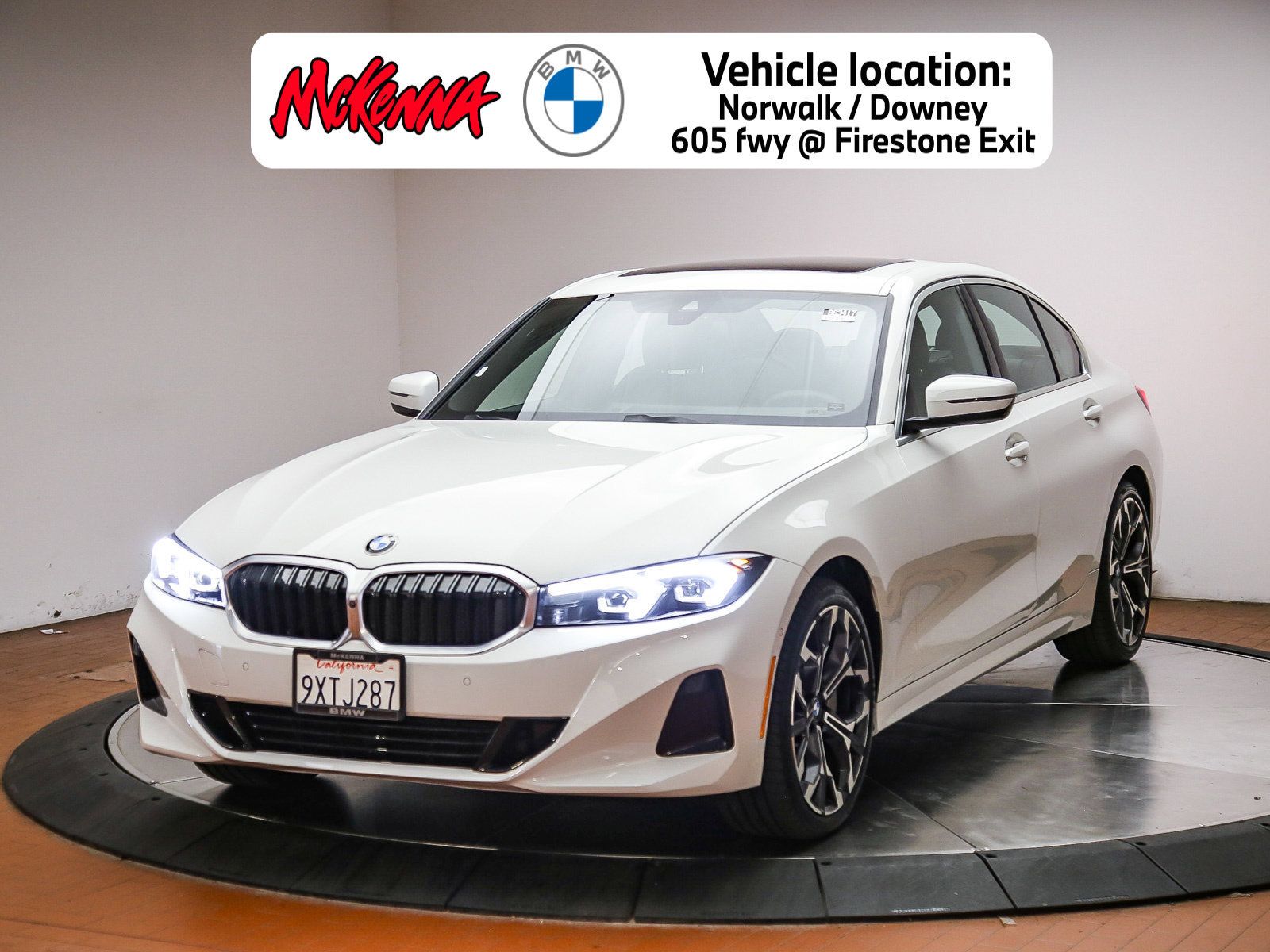 Used 2026 BMW 330i Sedan w/ Convenience Package RWD image 1