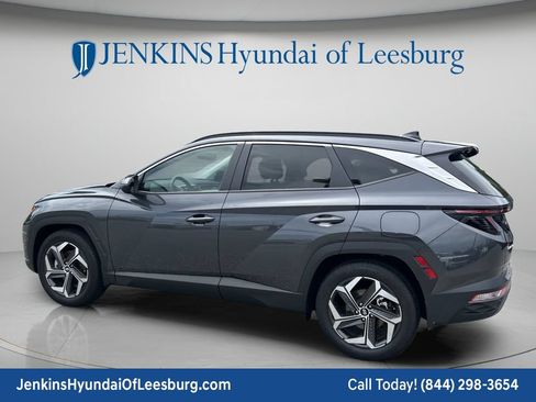 Certified 2024 Hyundai Tucson SEL w/ Convenience Package FWD image 8