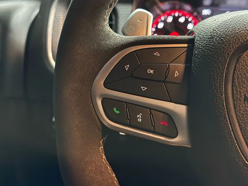 Used 2022 Dodge Charger SRT Hellcat w/ Harman/Kardon Audio Group image 27