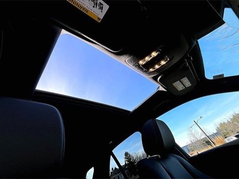 Certified 2025 Mercedes-Benz GLE 350 4MATIC image 30