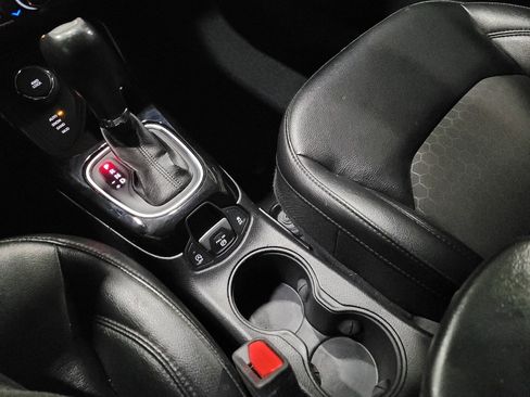 Used 2020 Jeep Compass Latitude image 26