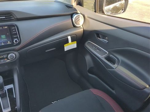New 2025 Nissan Versa SR w/ Trunk Package image 15
