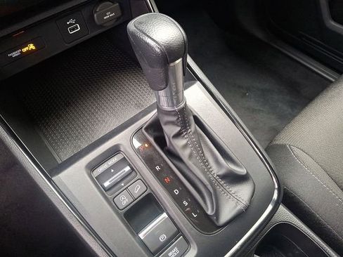 Used 2025 Honda CR-V LX image 15