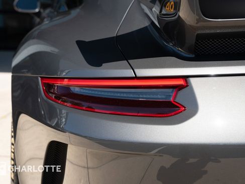 Used 2019 Porsche 911 GT3 RWD image 13